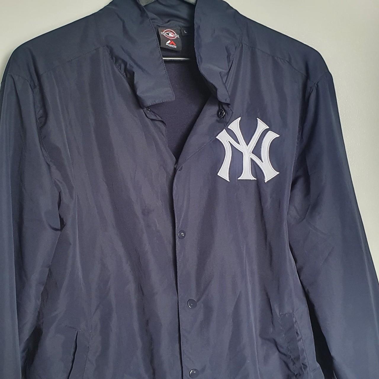 FREE SHIPPING and MAKE OFFERS New York Yankees - Depop