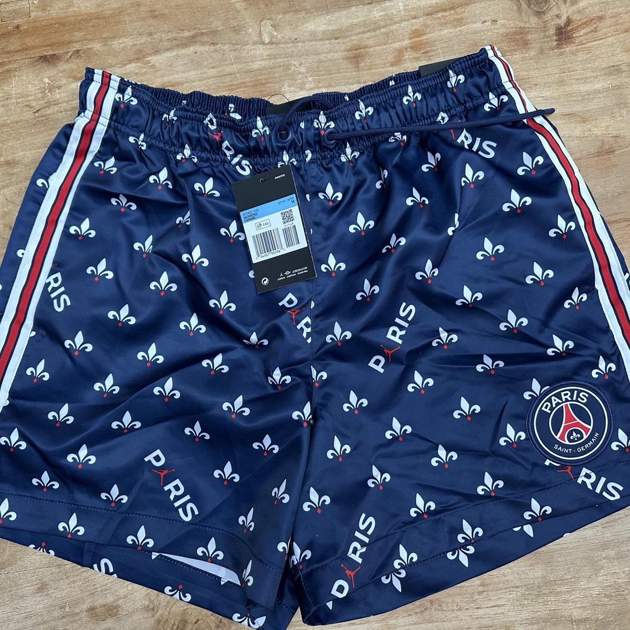 item listed by realsteals007