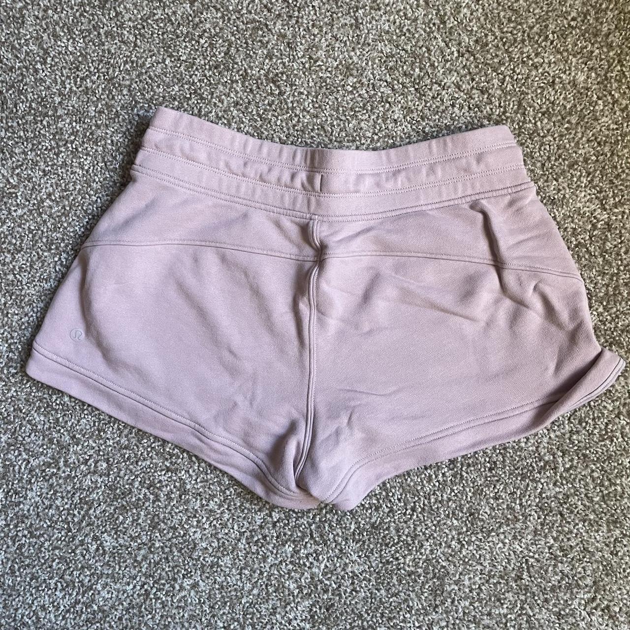 Lululemon Hit It Short sale -polar Pink