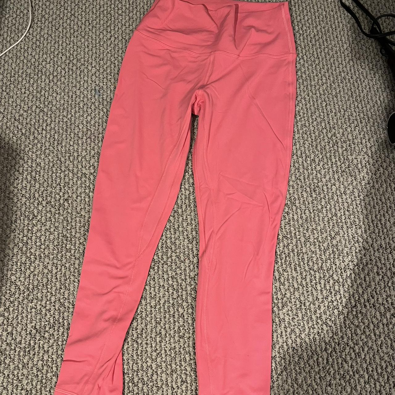 Lululemon Women's Pink Leggings | Depop