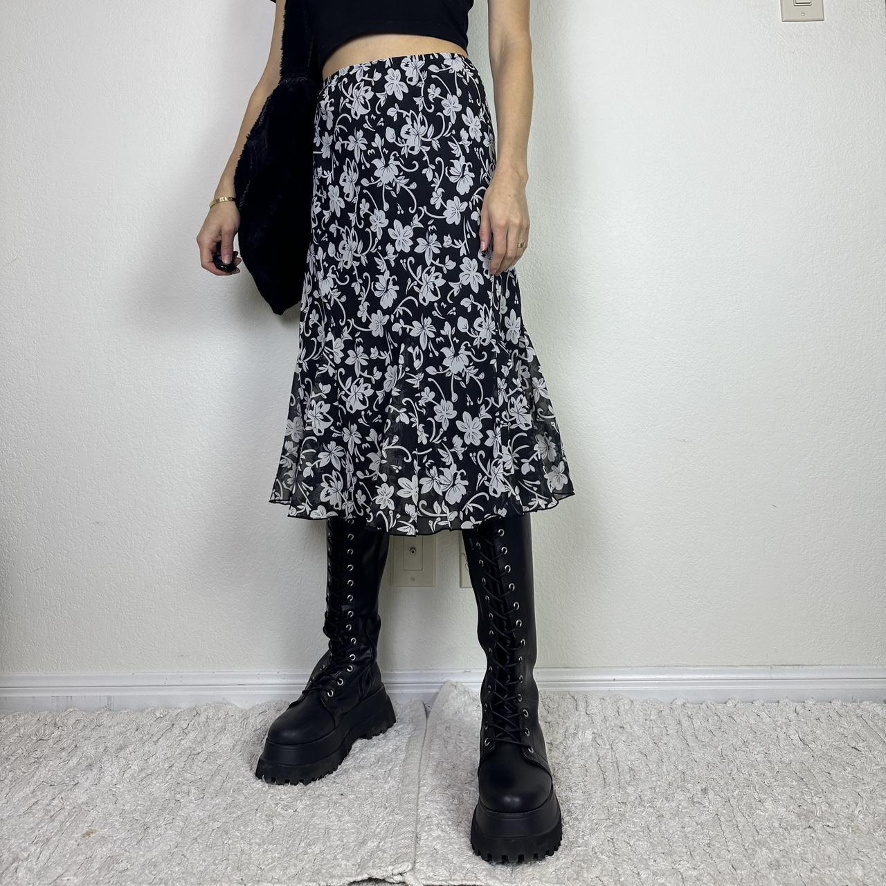 Elastic waist skirt 90s best sale