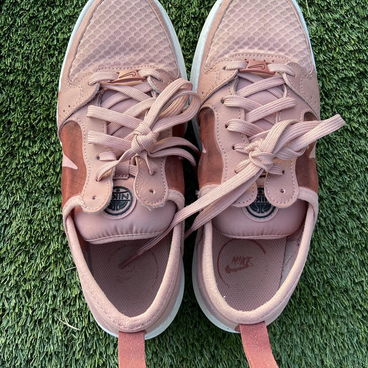 nike tr9 women's pink