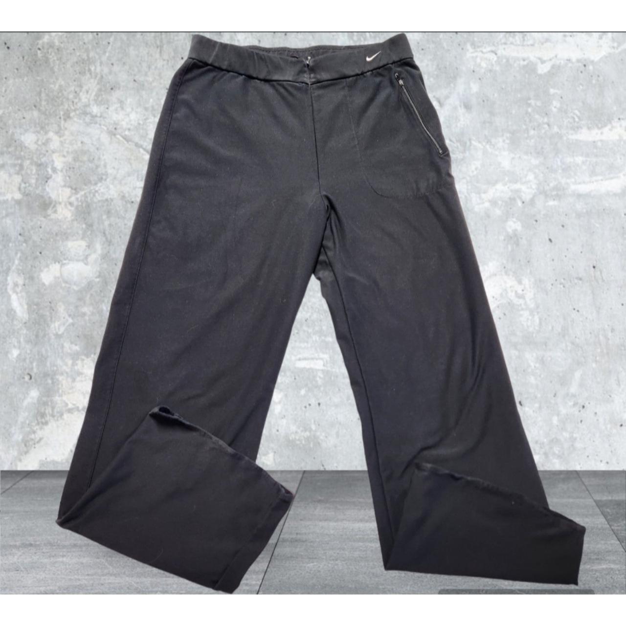 Nike Women's Black Trousers Depop