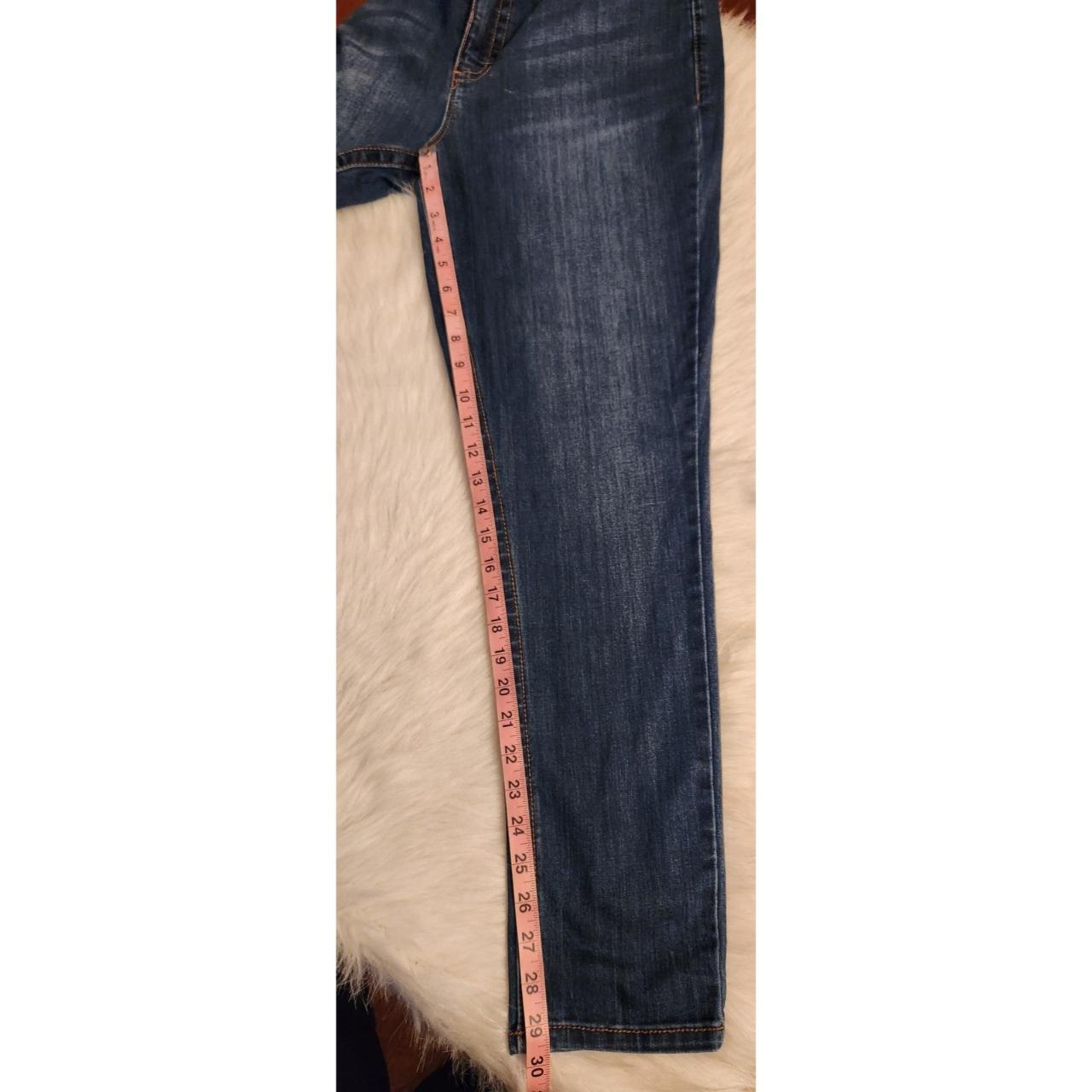 womens cleats size 7