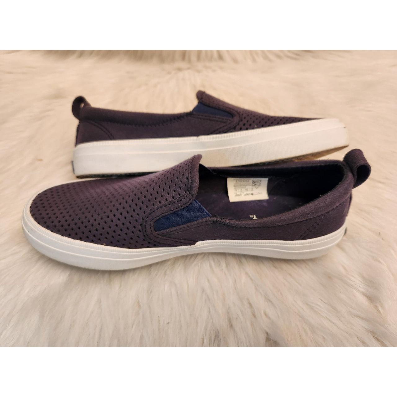 sperry blue sneakers