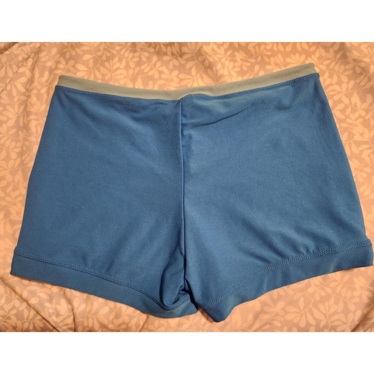 nike shorts women blue