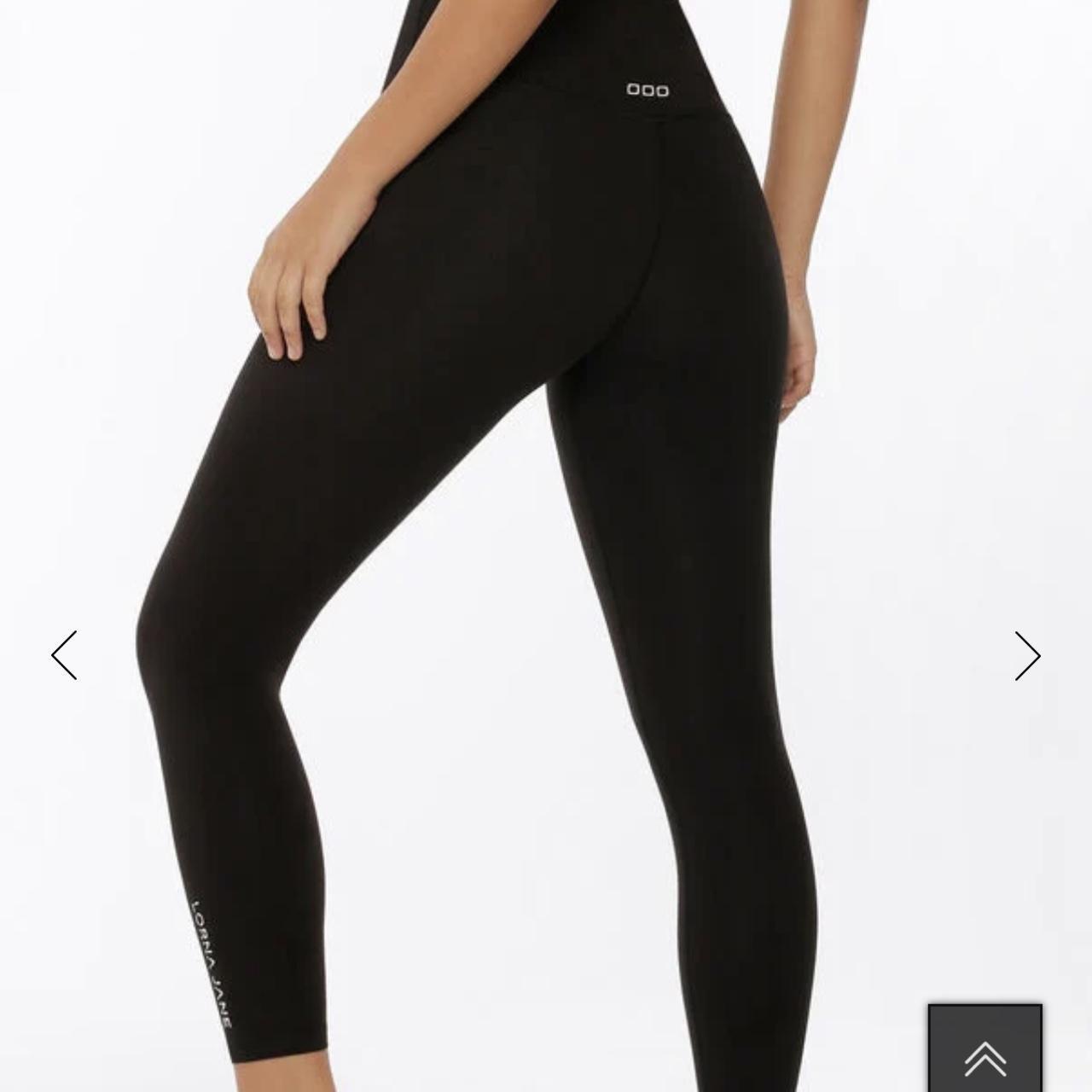 Lorna Jane ankle biter leggings Size XS Depop