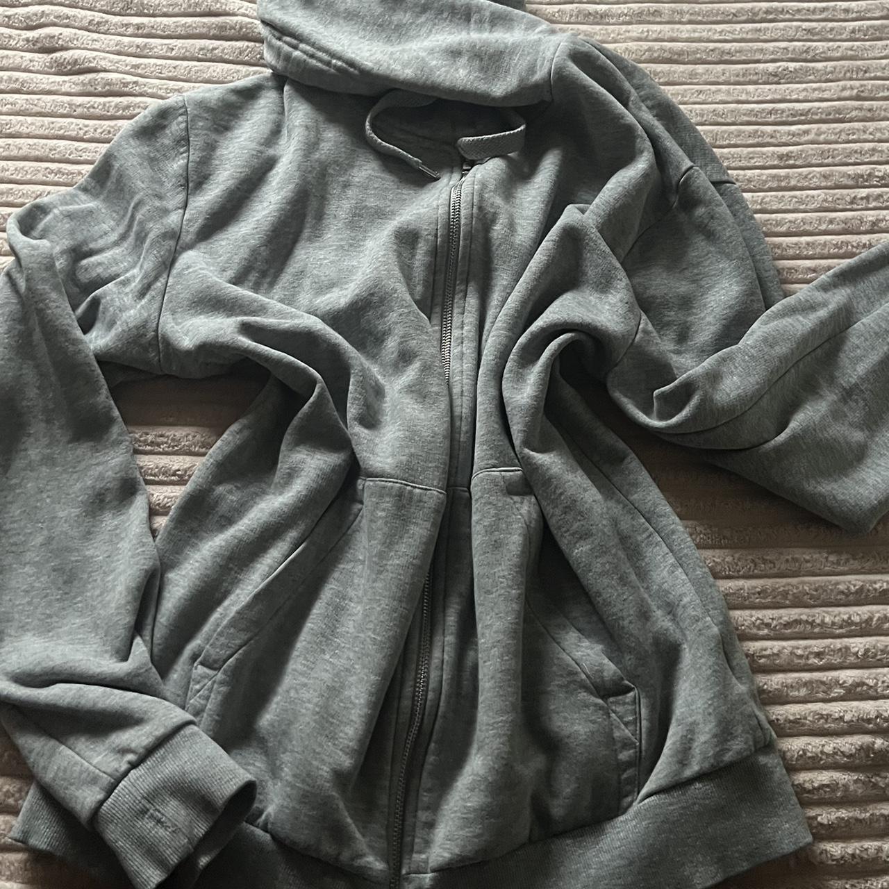 Gray zip up hoodie - Depop