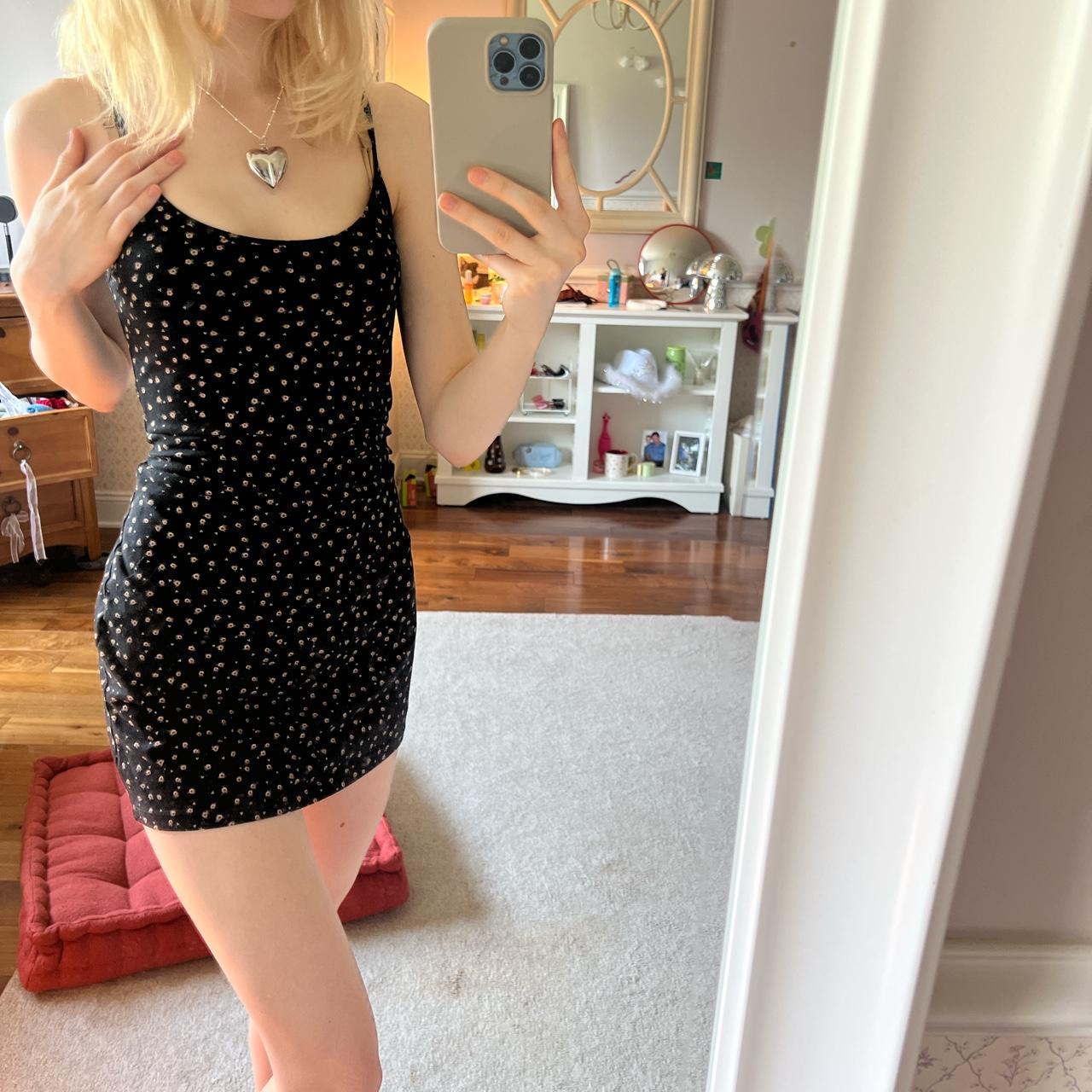 Brandy melville sales bodycon dress