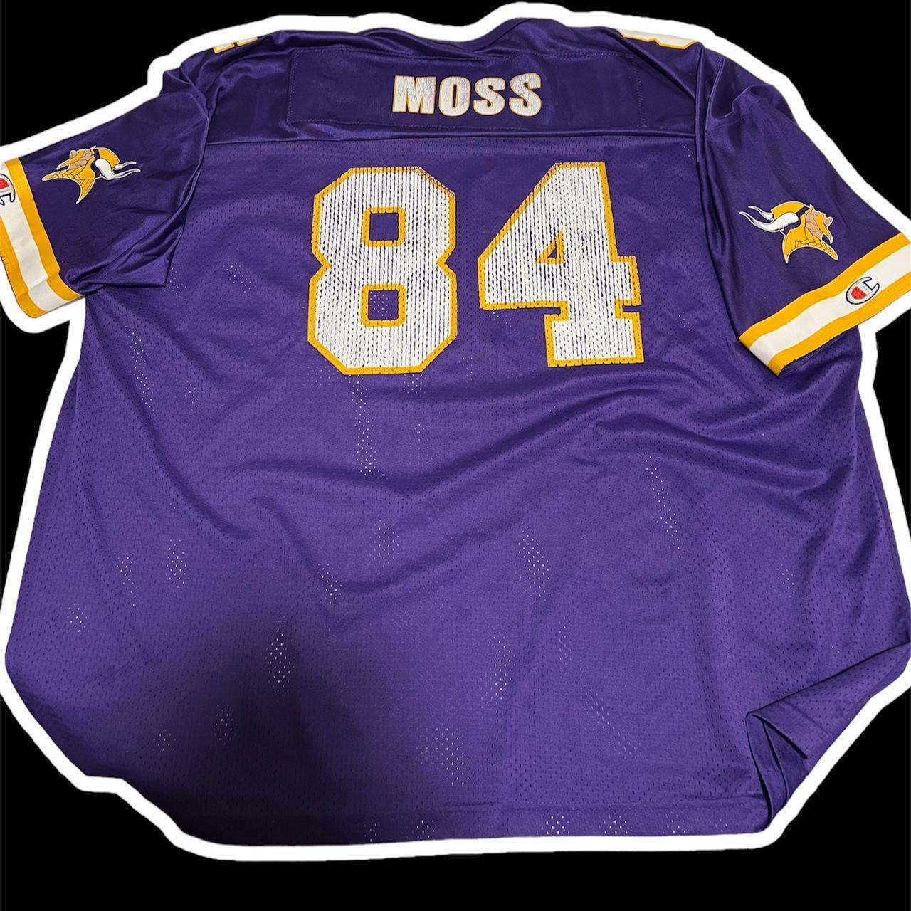 NFL Minnesota Vikings jersey size M fits a bit - Depop