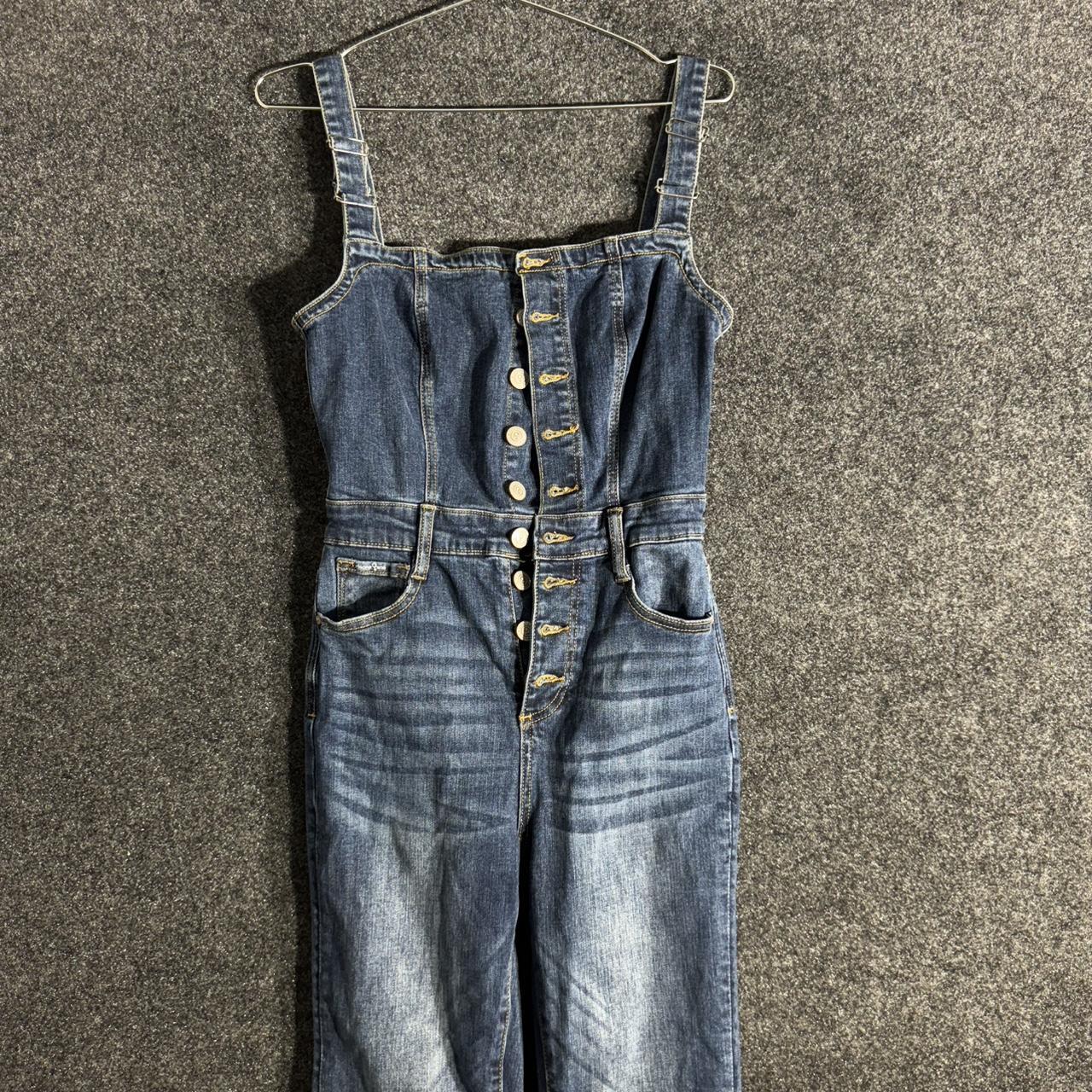 item listed by thevintagegooroo