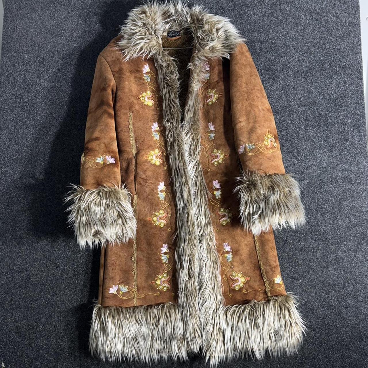 item listed by thevintagegooroo