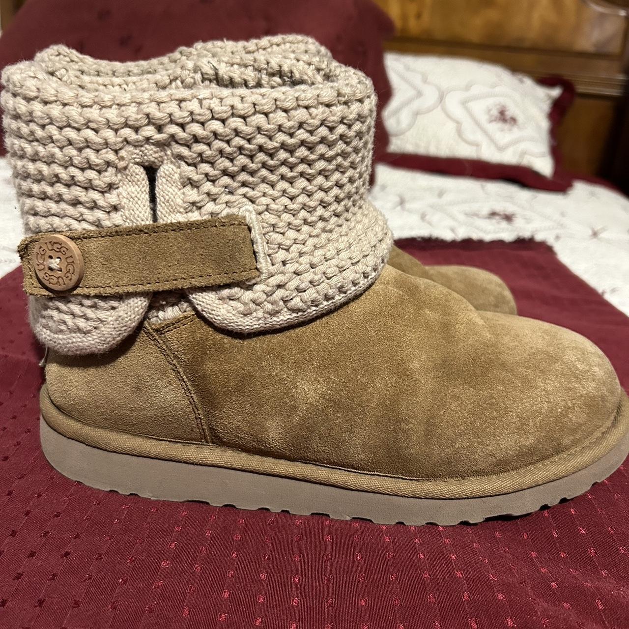 Ugg shaina deals size 7