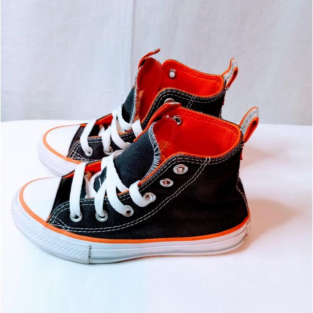 Neon orange deals converse high tops