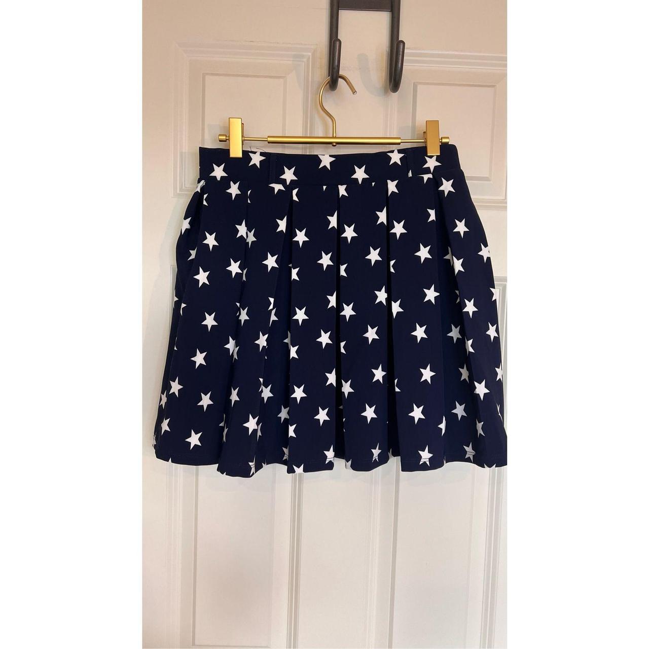 DC Comics Women's Blue and White Skirt | Depop