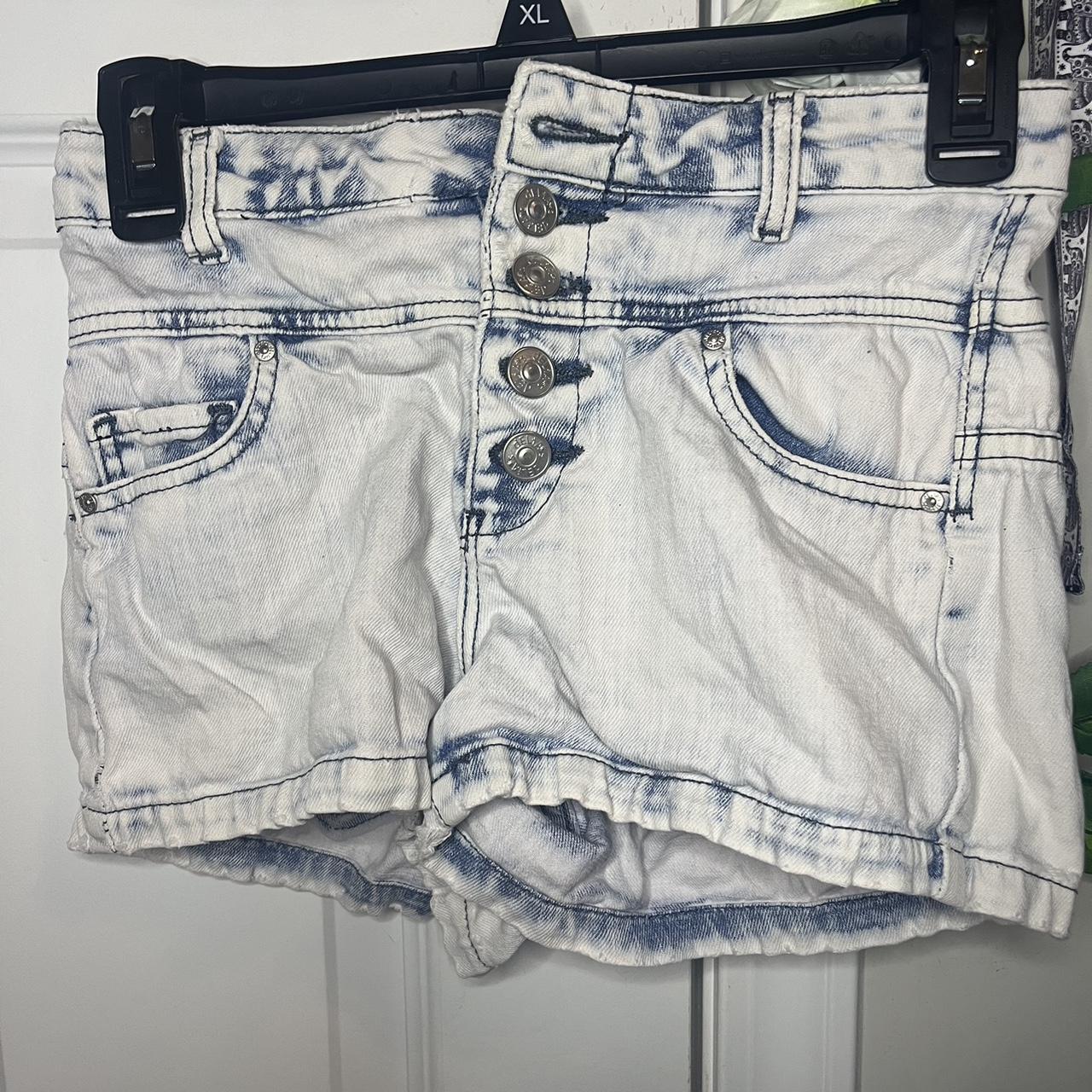 Delia's Women's White and Blue Shorts | Depop