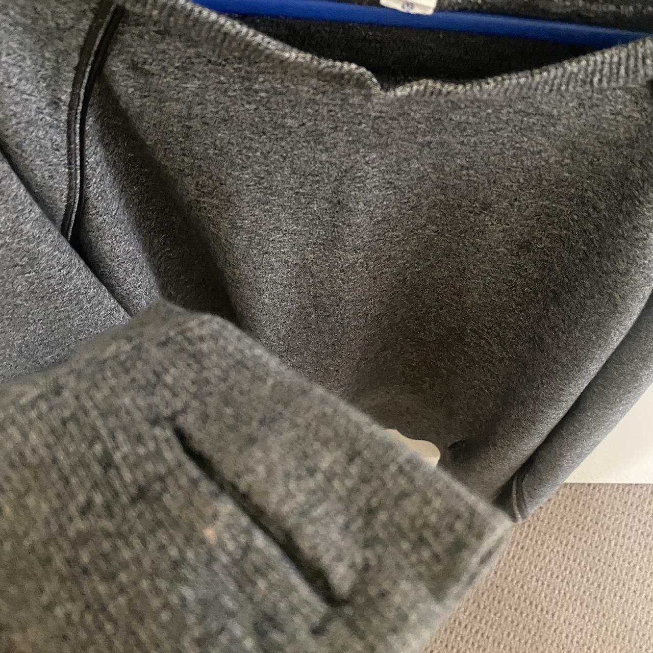 Lululemon Women's Grey and Black Jumper | Depop