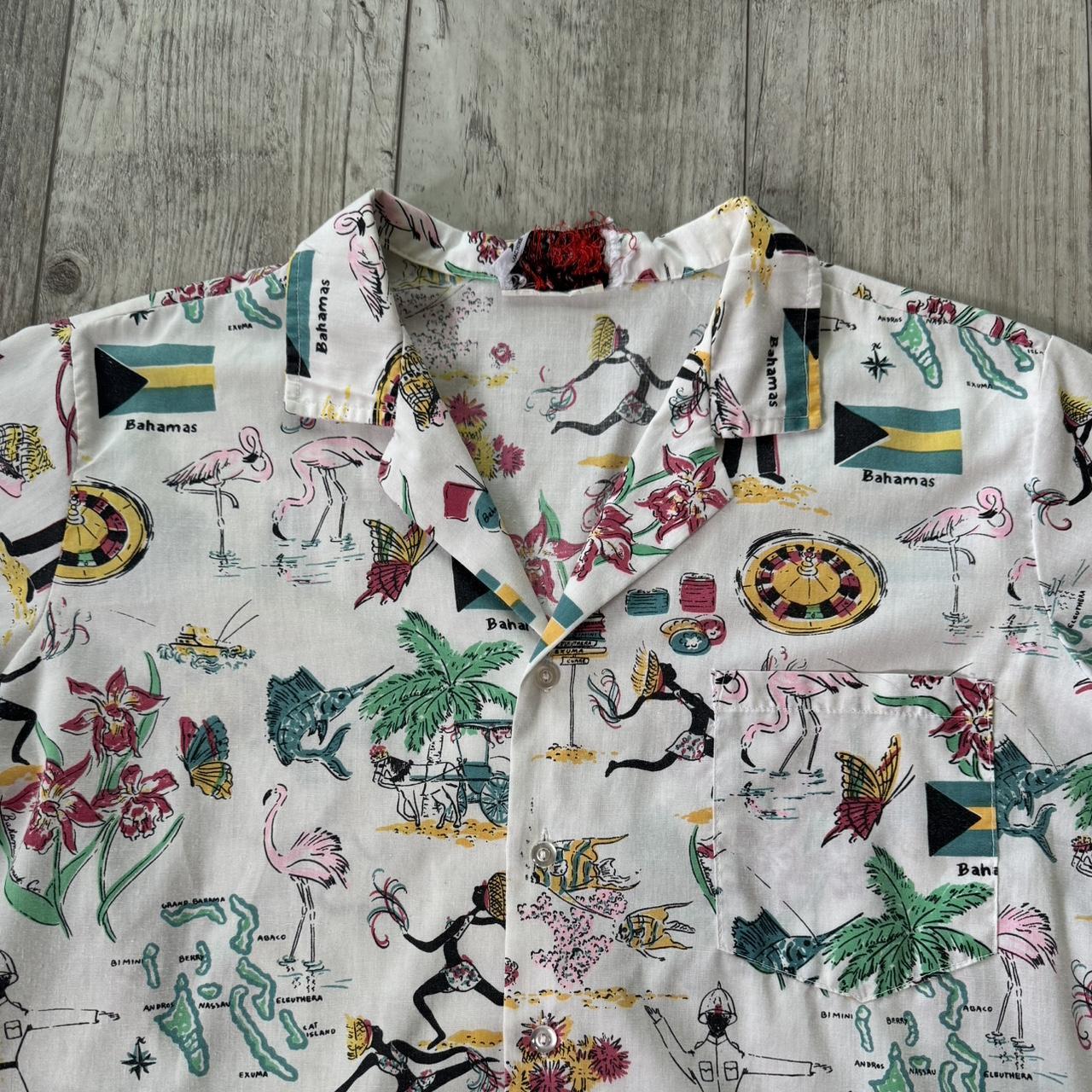 1970s Bahamas MFG Co. Hawaiian Button-Up Shirt...