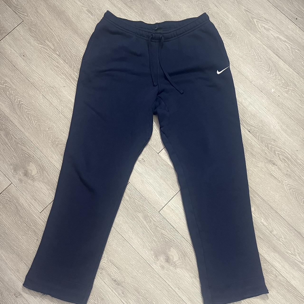 mens nike sweatsuit top and bottom