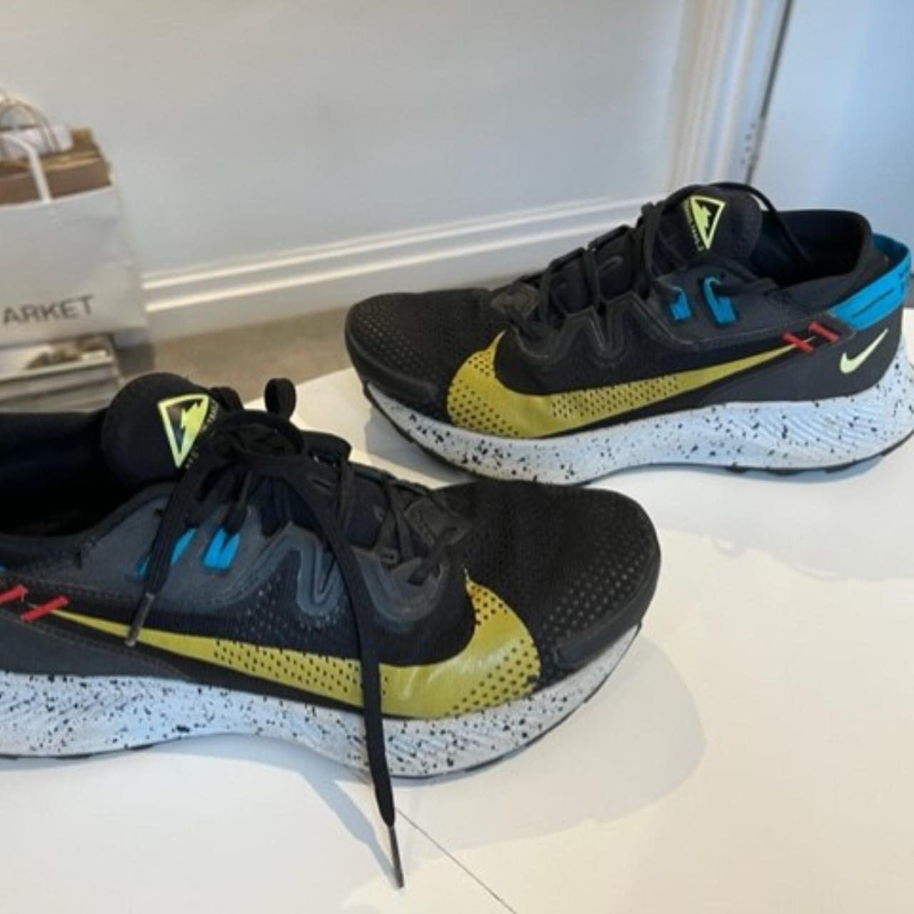 nike pegasus trail 2 women's black