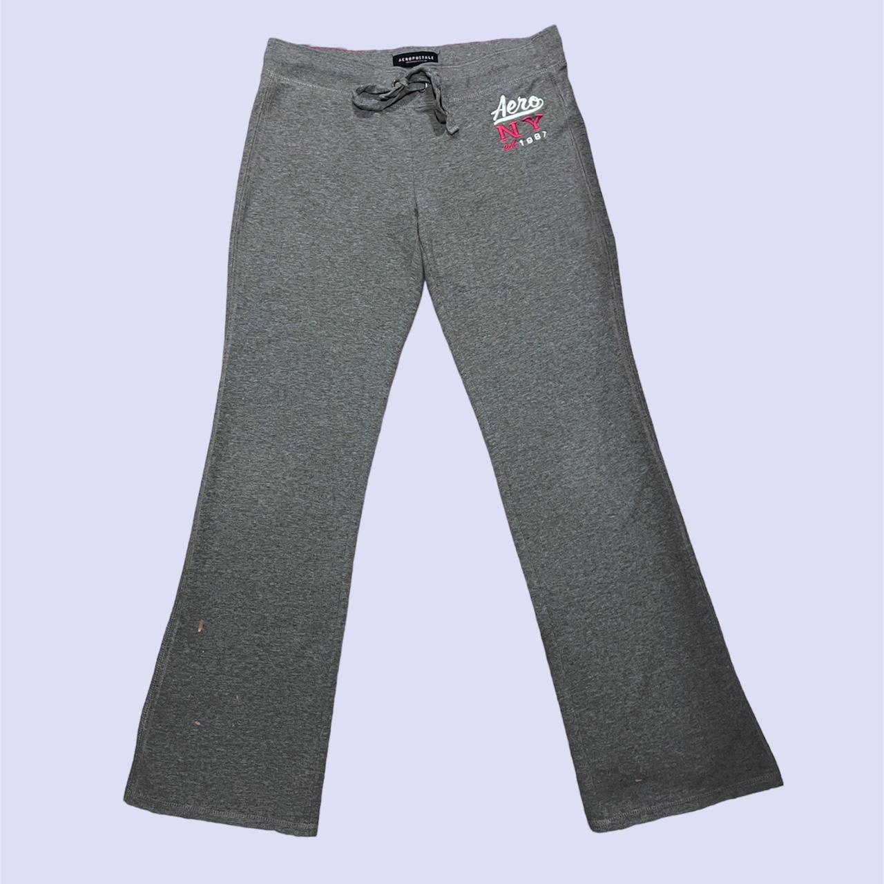 ✰ Aeropostale Low rise flare sweatpants with logo - Depop