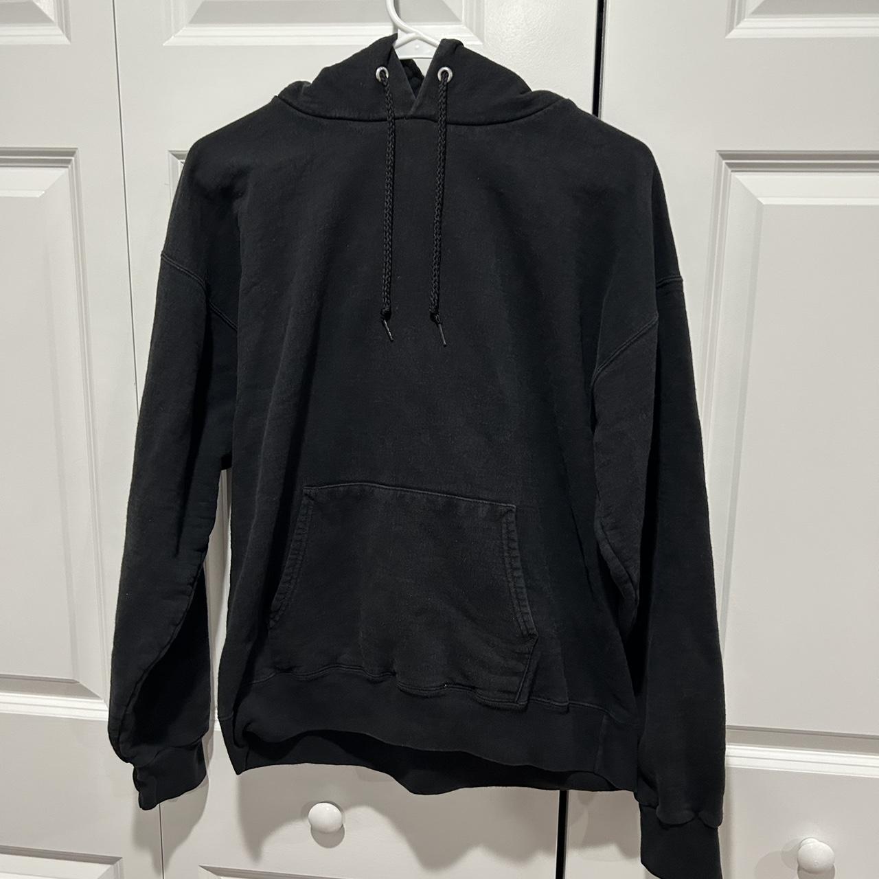 Hanes Black Sweatshirt - Depop