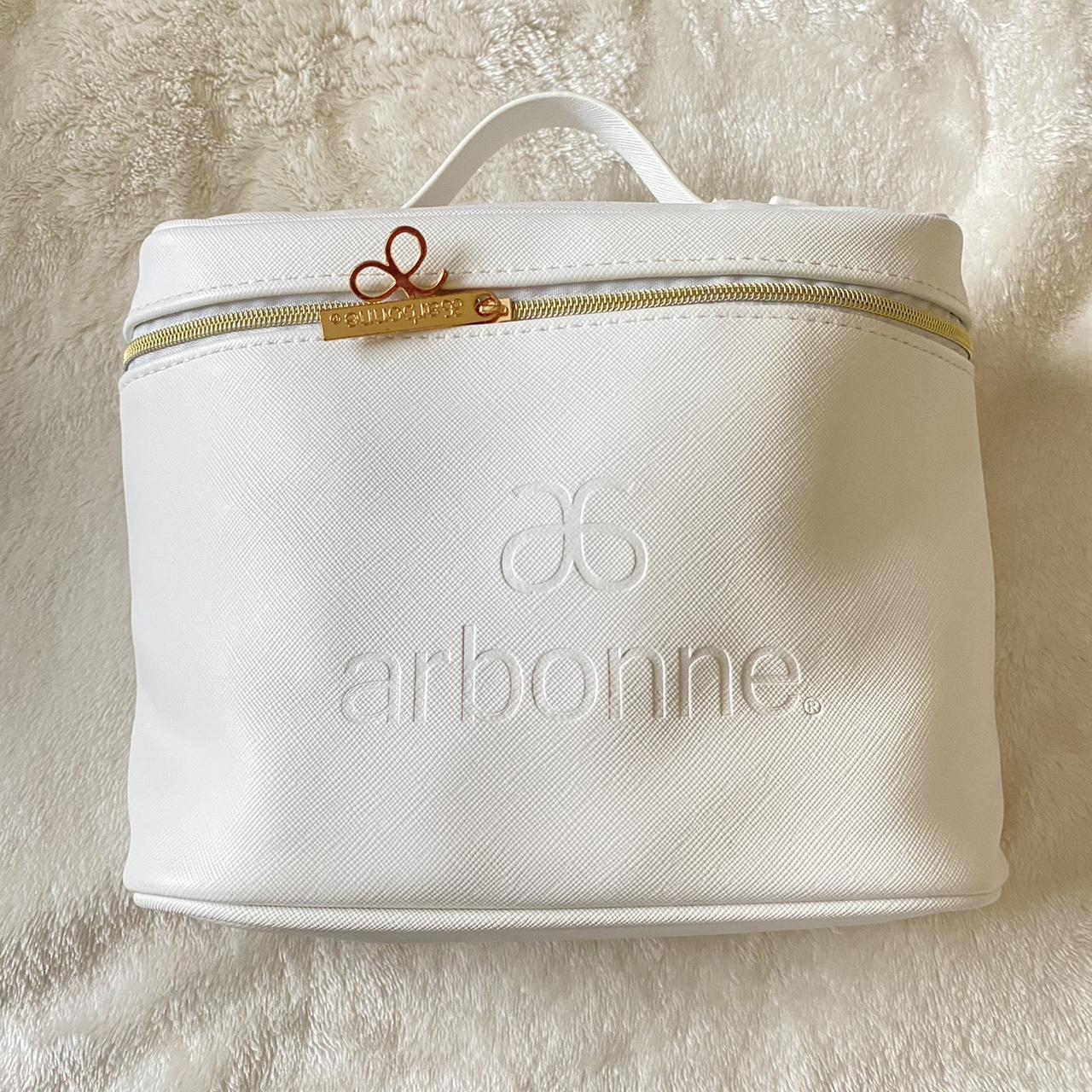 Arbonne hot sale gold bag