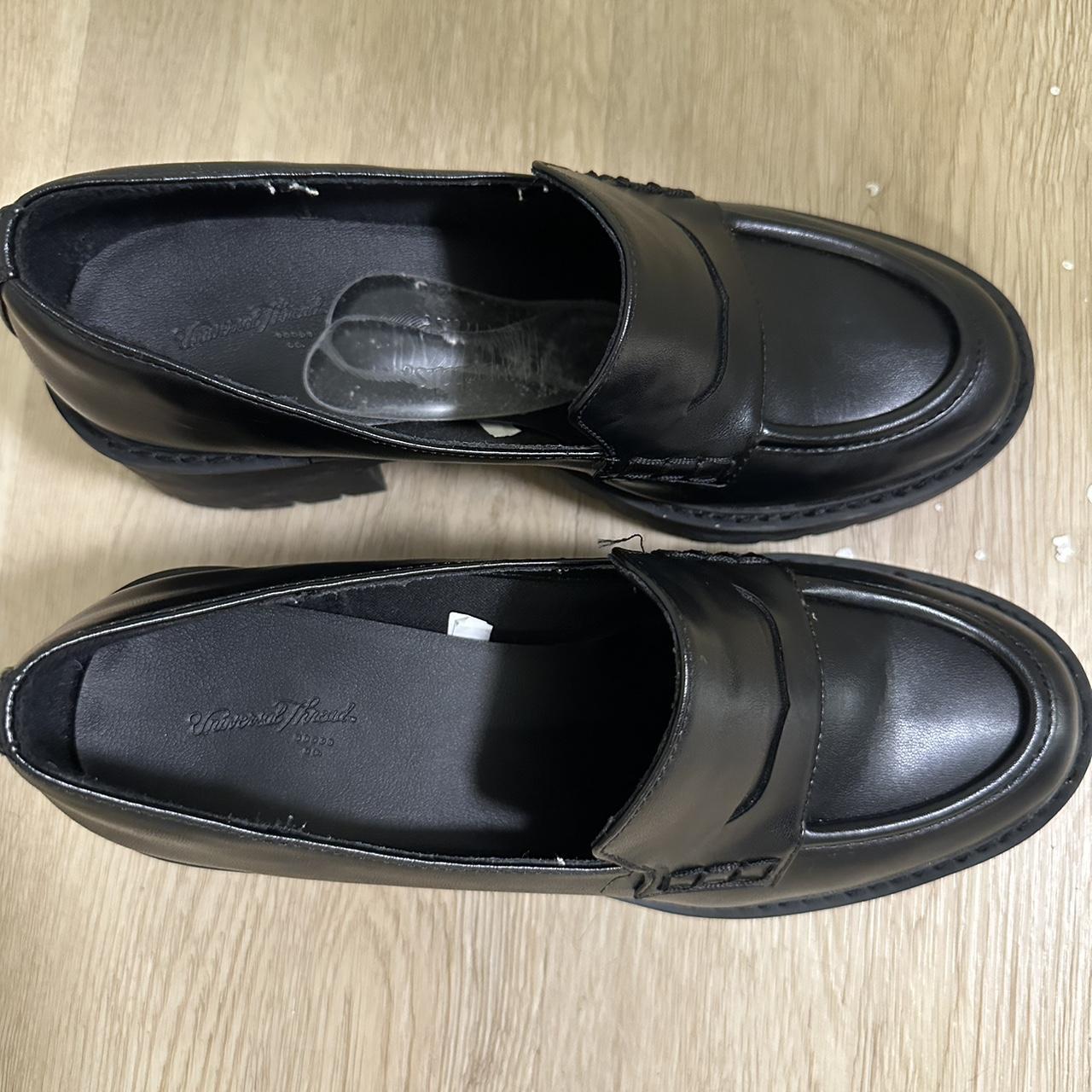 Good condition black loafers with chunky heel. - Depop