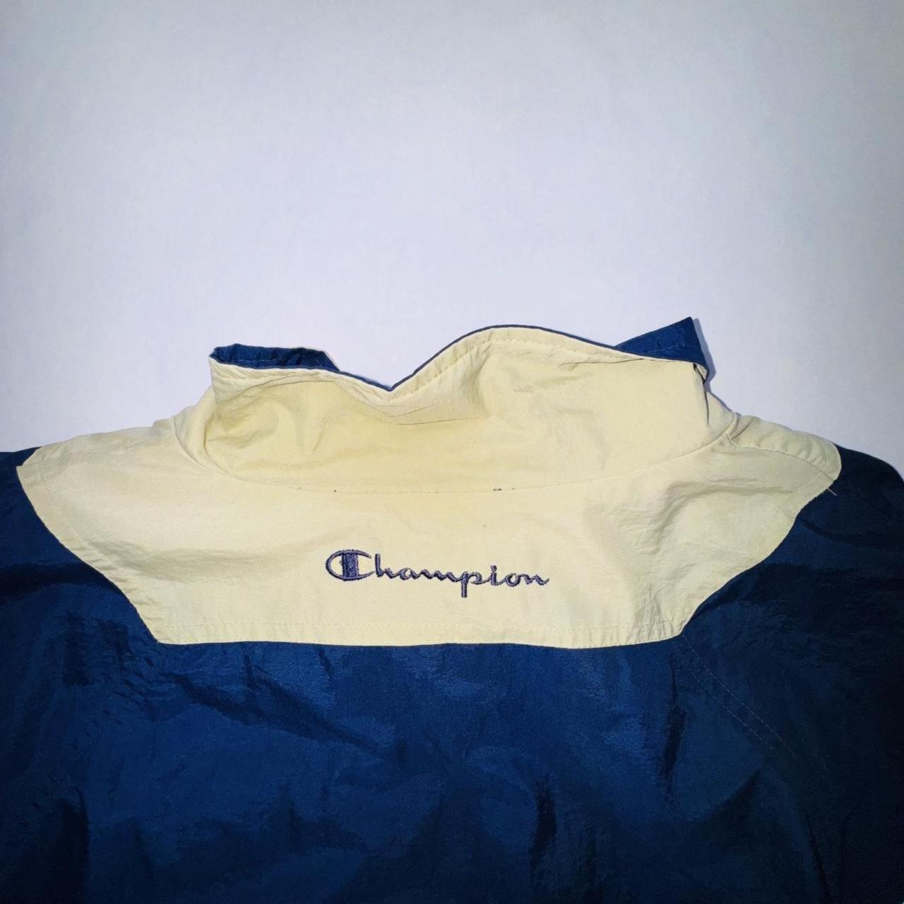 Vintage Champion Windbreaker! 🐝 Size large. In good | Depop