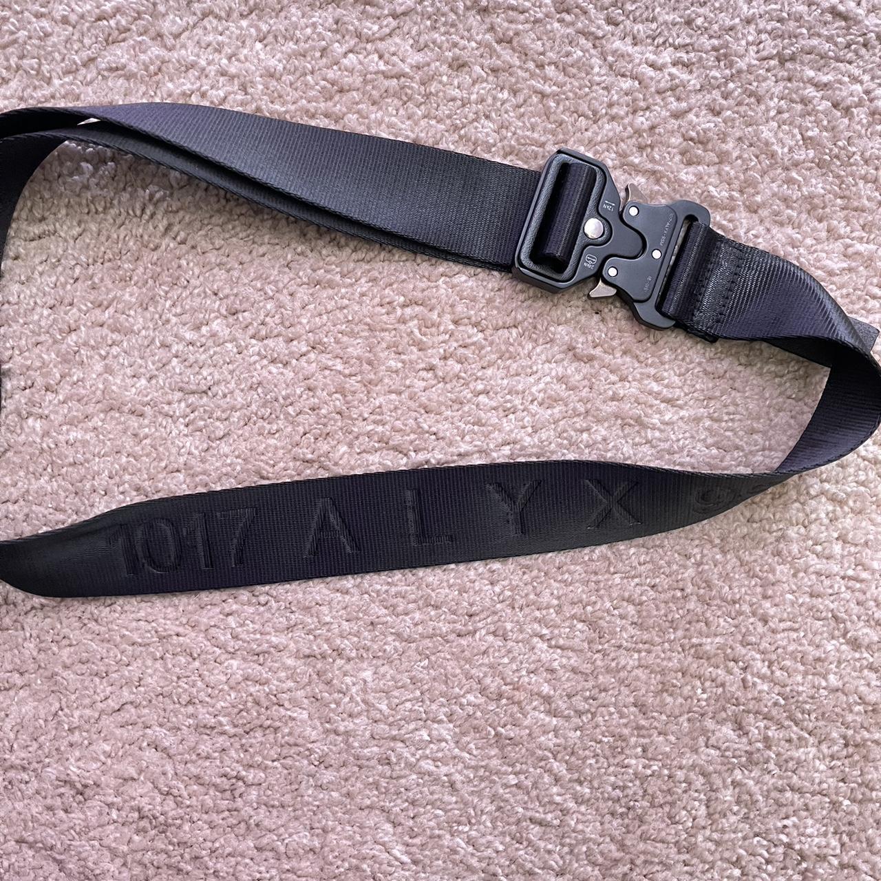 platinum jubilee bow tie