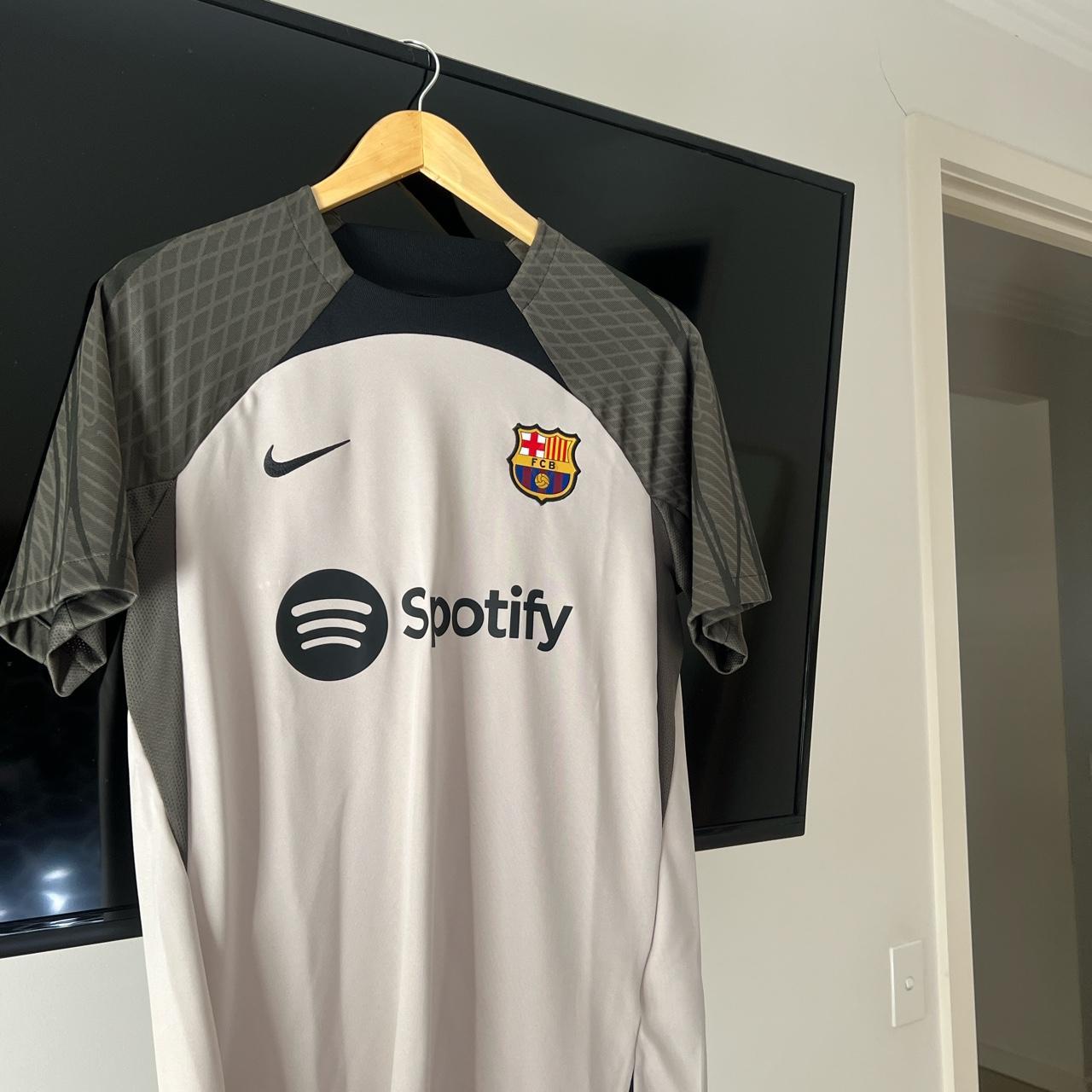 barcelona kit training