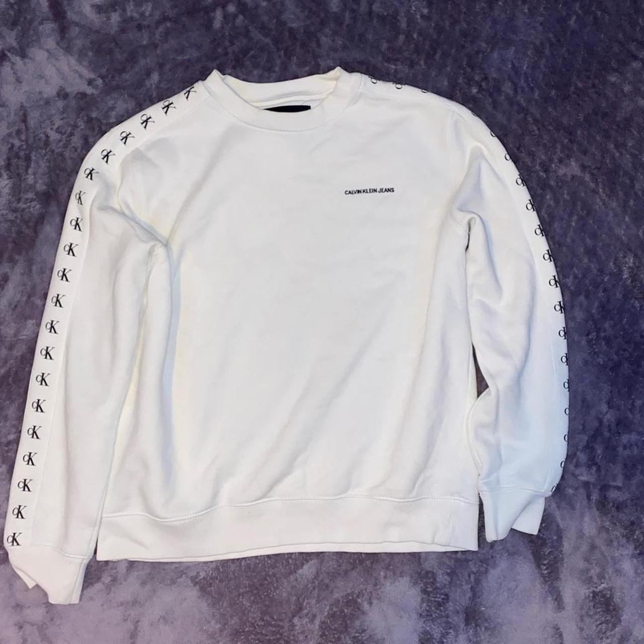 Calvin klein outlet white jumper mens