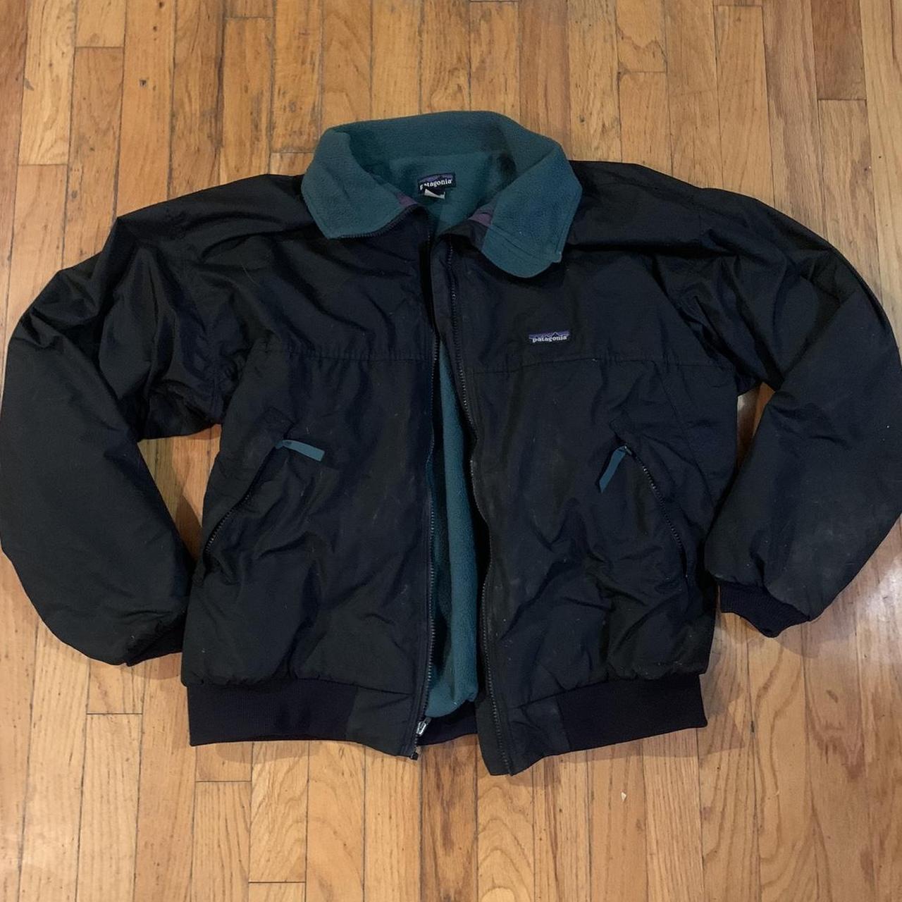 Patagonia vintage 90’s jacket Fleece lined green... - Depop