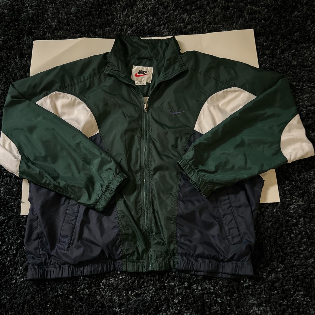 Nike Men's Green and Navy Jacket | Depop