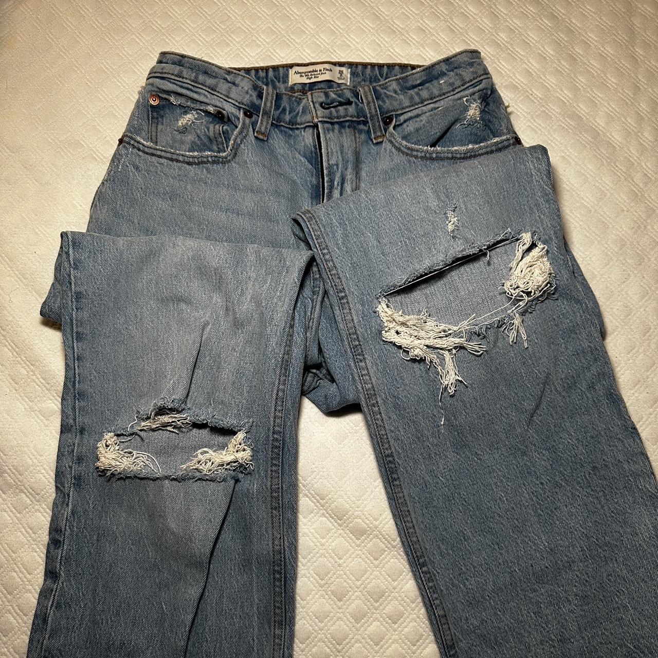 Abercrombie & Fitch Women's Blue Jeans | Depop