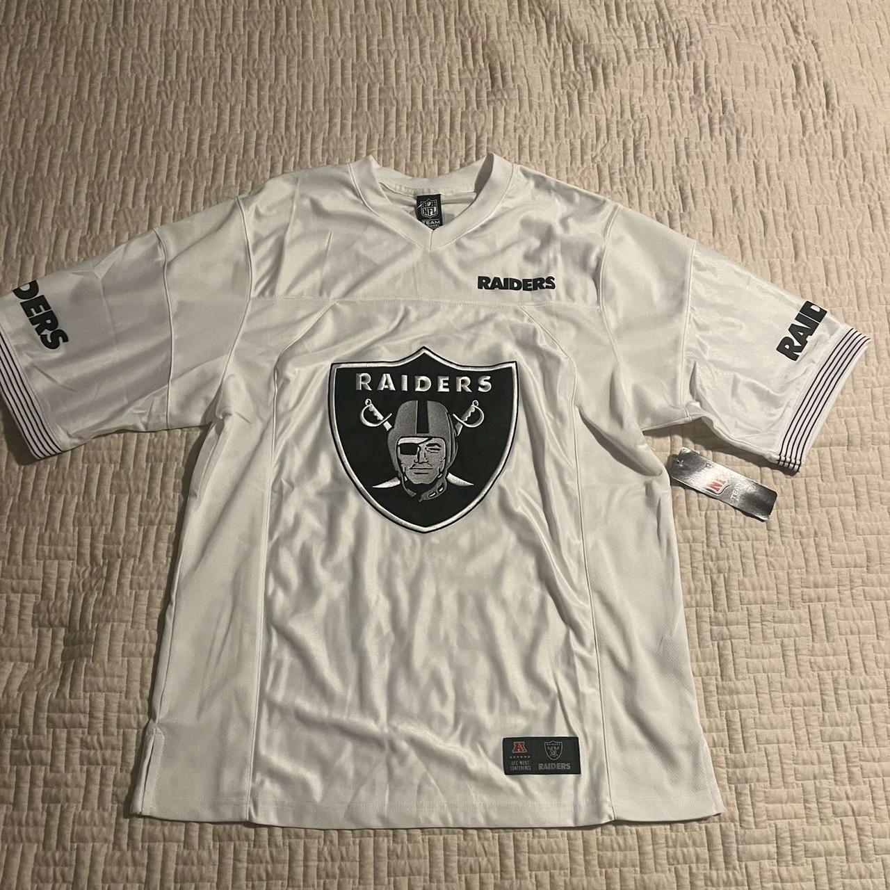 Las Vegas Raiders NFL store jersey
