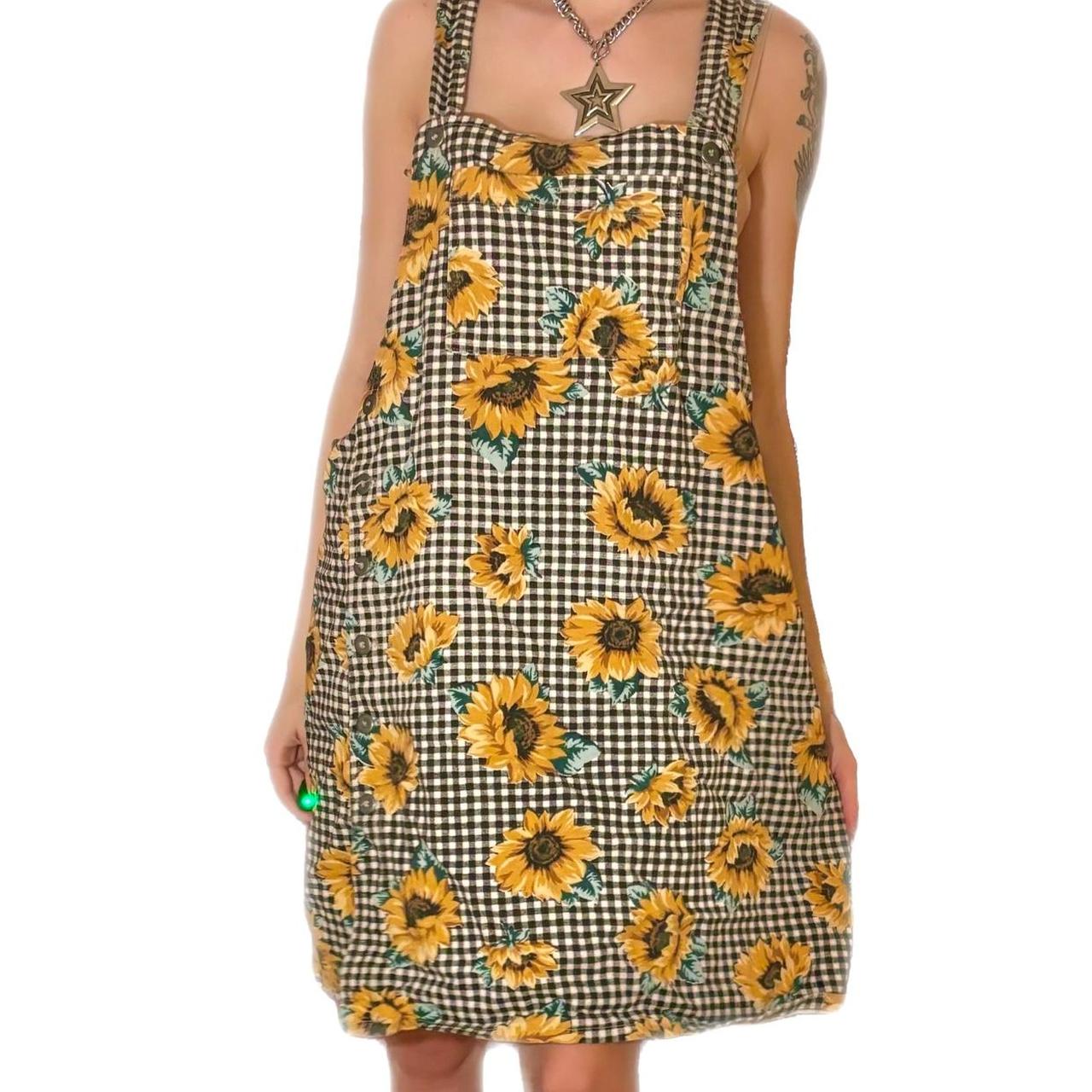 item listed by angelxcloset1111