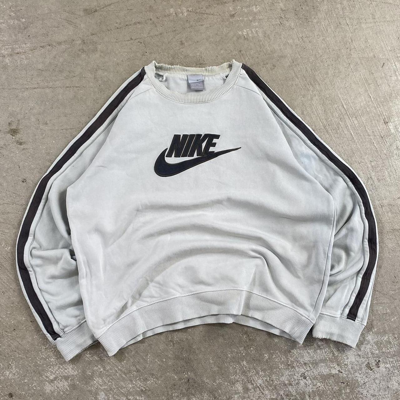 Vintage 2000s Nike Crewneck Sweatshirt Super sick. Depop