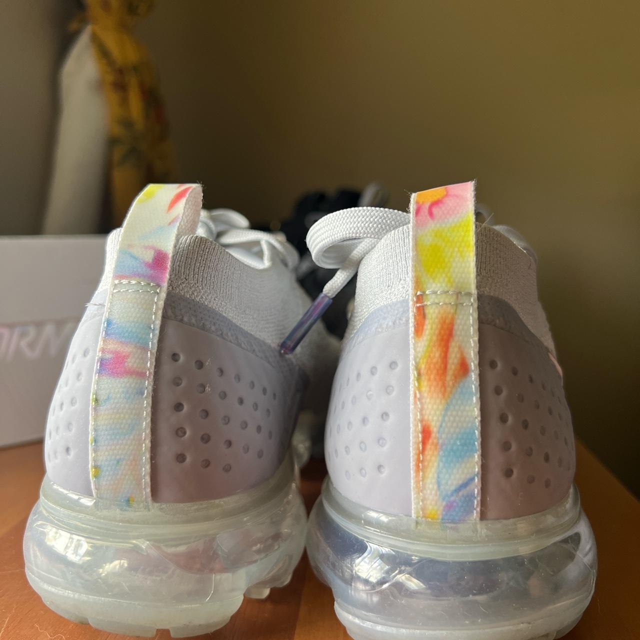 Air vapormax 2 cheap pure platinum arctic pink