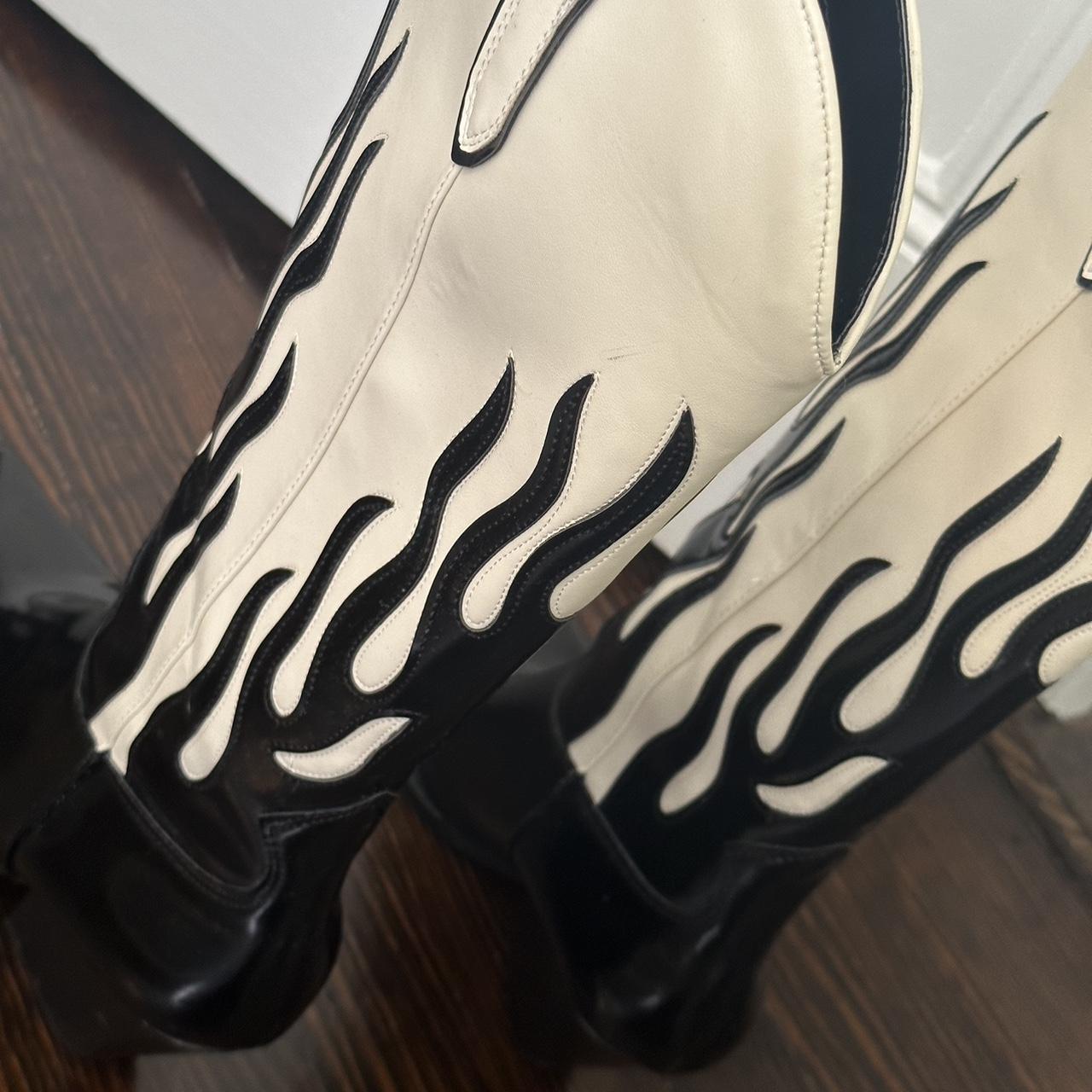 Zara Women's Black and Cream Boots Depop