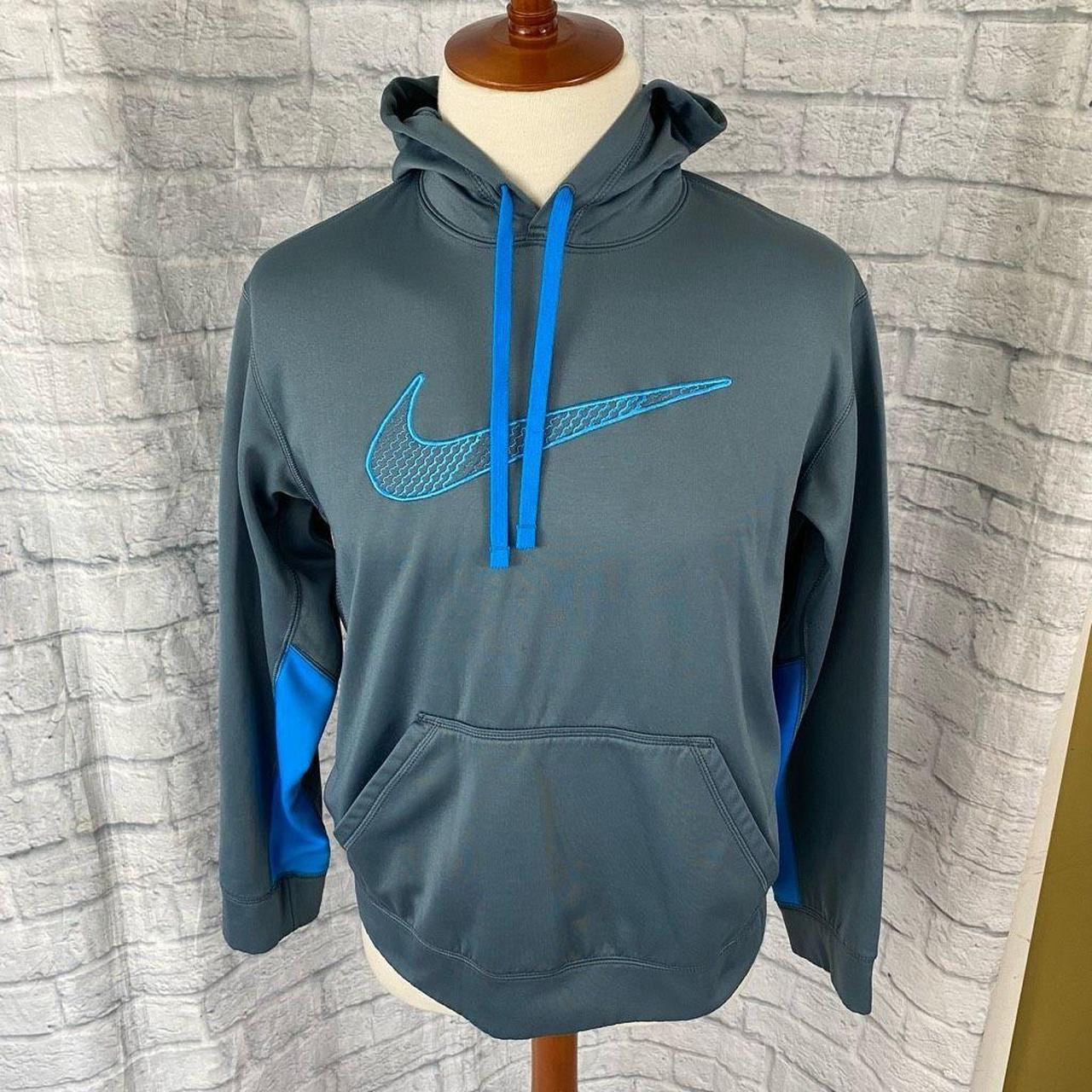 Nike hoodie with front pocket sale