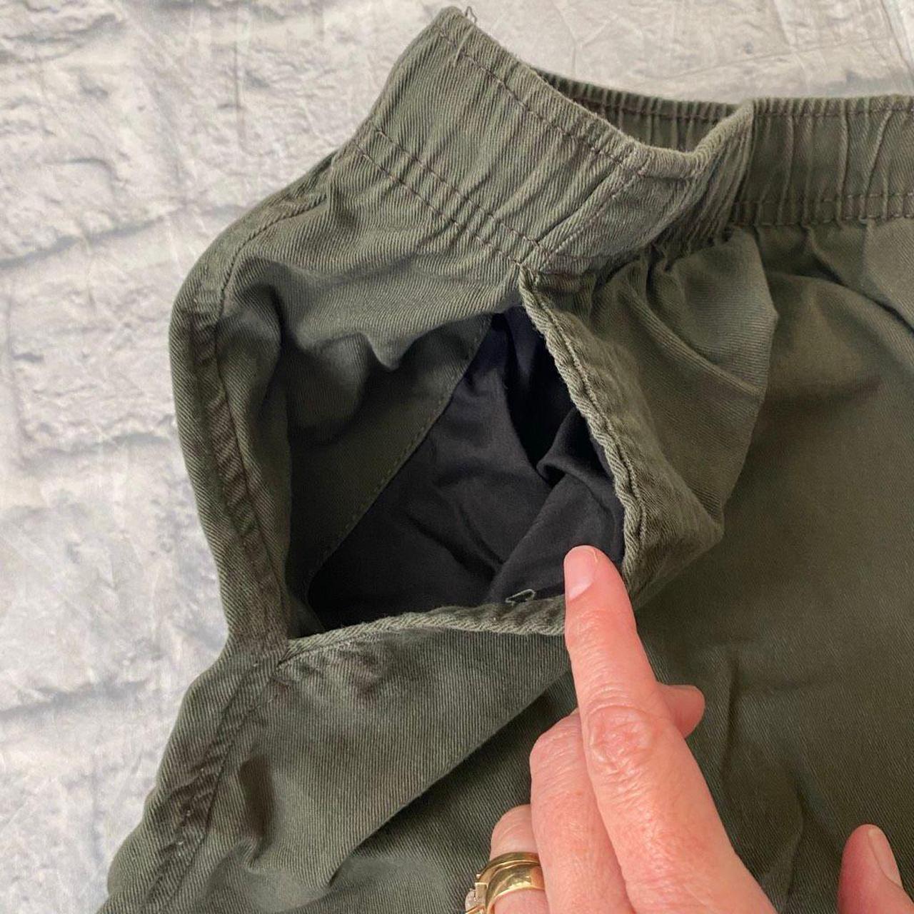 Basic Editions Men's Shorts - Green - 38" – Basic… - image 2