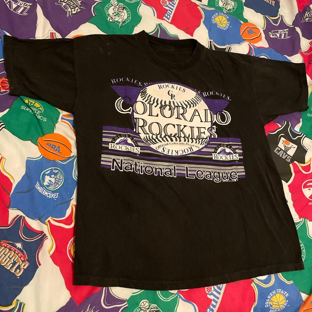 Vintage 90's Colorado Rockies Tee Size Large Feel - Depop