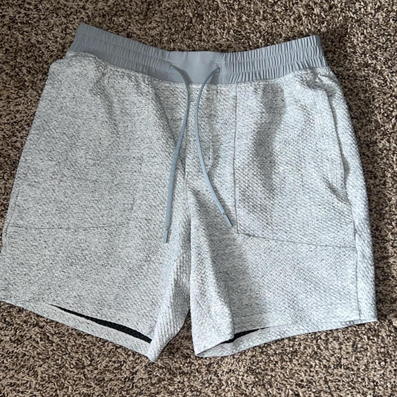 Lululemon Men's Grey Shorts | Depop