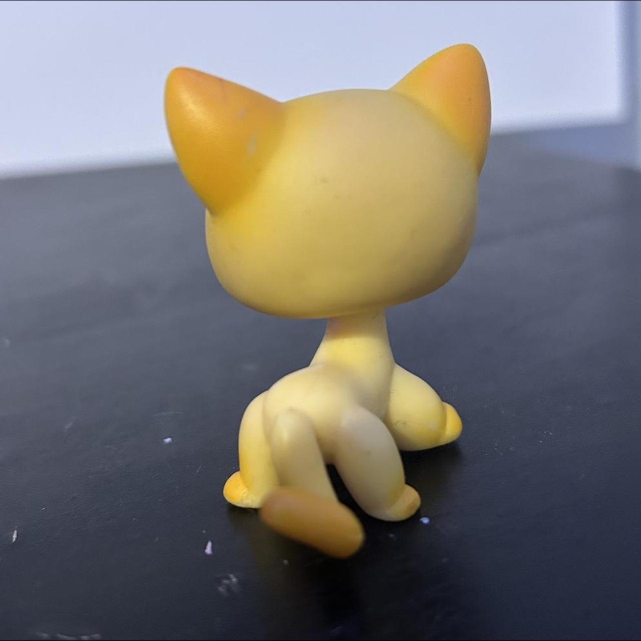 LPS littlest pet shop authentic yellow shorthair cat... - Depop