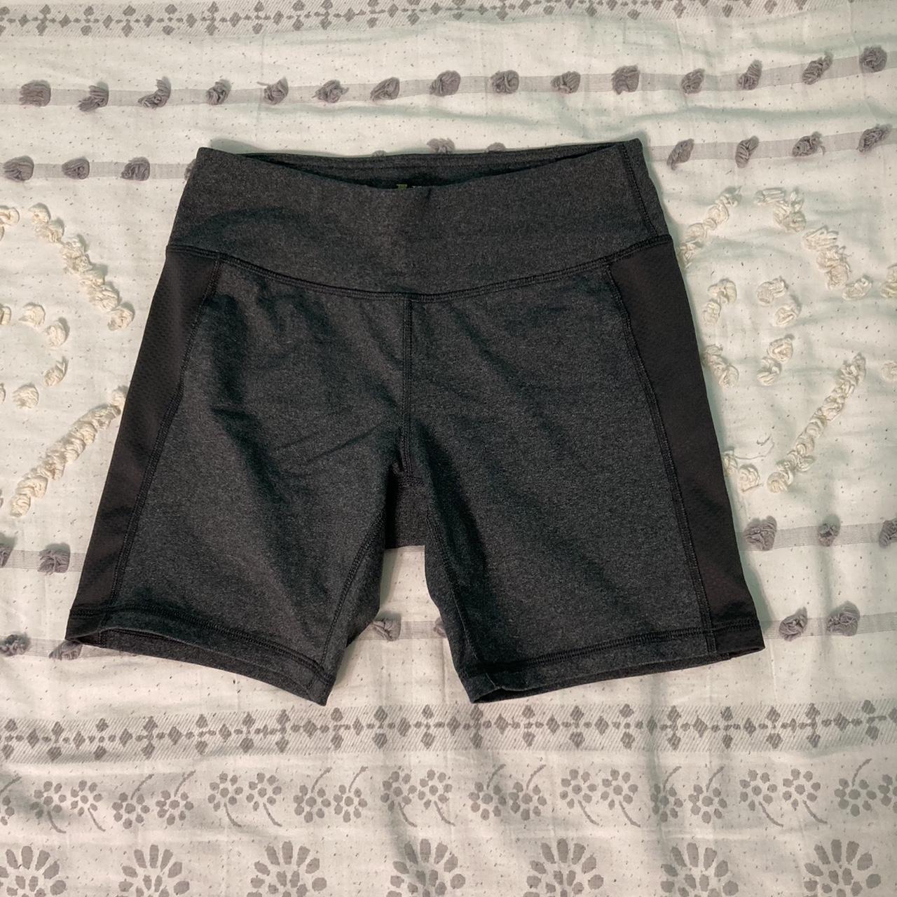 Tek Gear Women's Grey Shorts | Depop