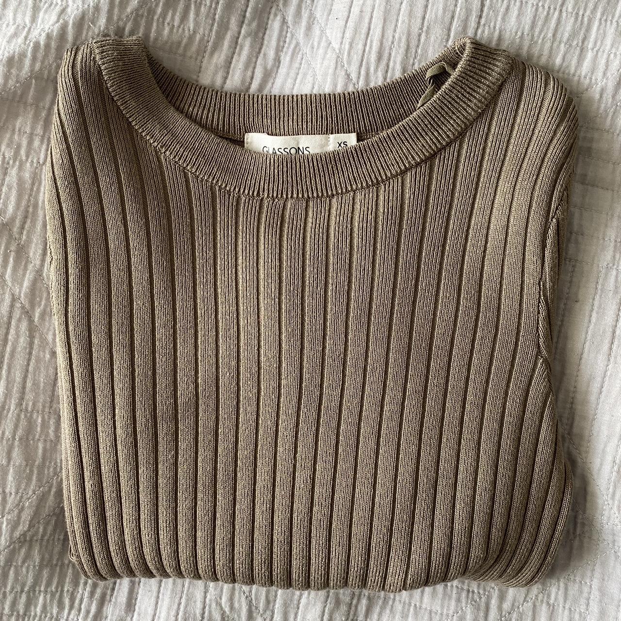 Glassons ribbed long sleeve- XS Never worn, selling... - Depop