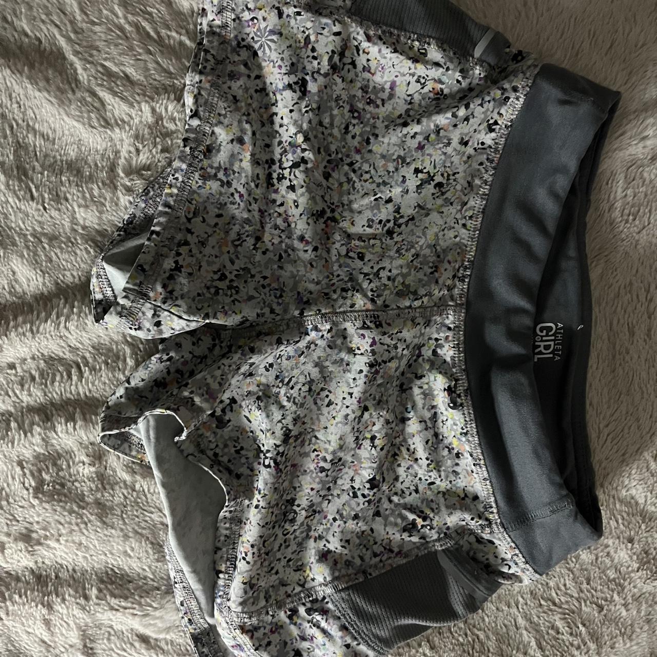 item listed by vv_eloel