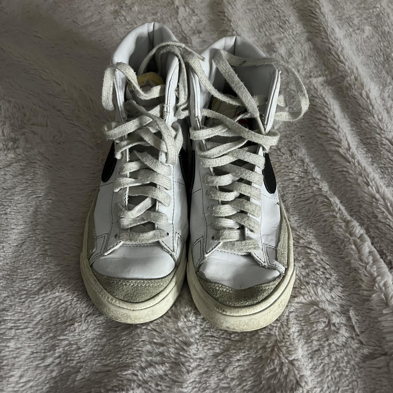 item listed by vv_eloel