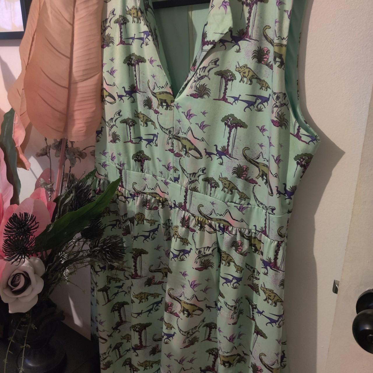 Lindy bop dinosaur dress hotsell